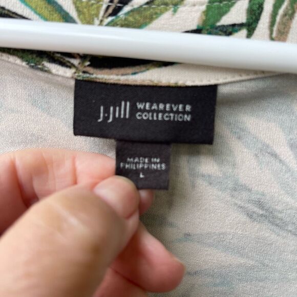 J.Jill wearables size L tropical leaf print tunic top. - Picture 6 of 10